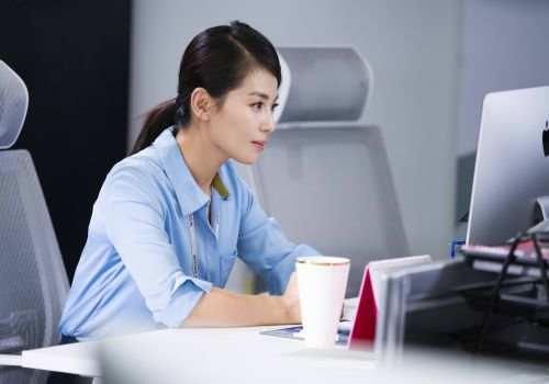 闹离婚卖房子判给女方怎么办